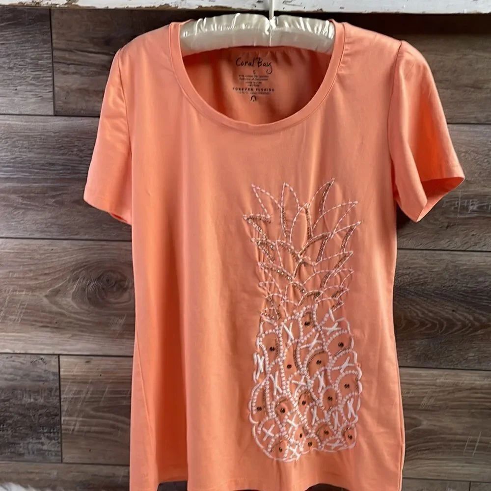 Coral Bay Ladies Scoop Neck Top, Size Small, Peach Color, Embellished Pineapple - Picture 4 of 7